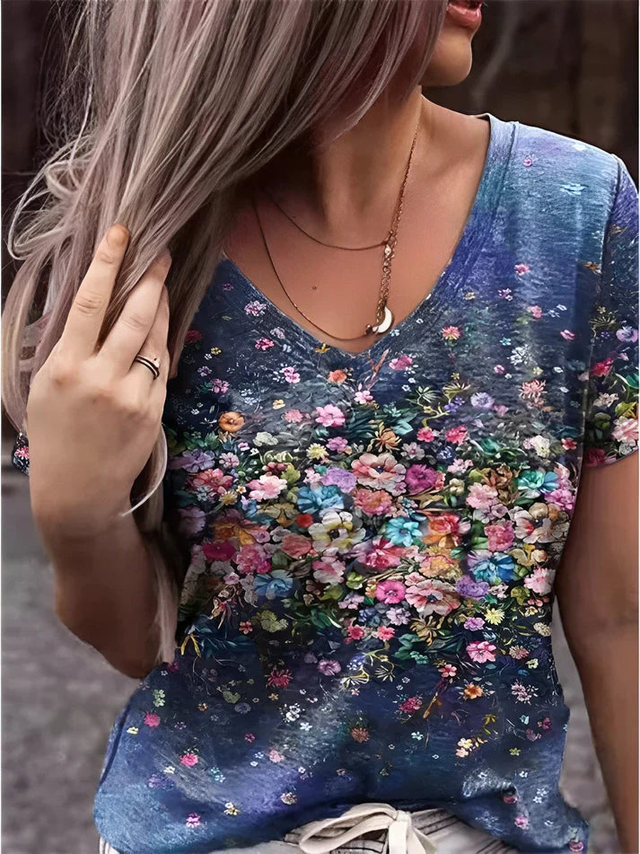 Zosia - V-neck T-shirt with Floral Print